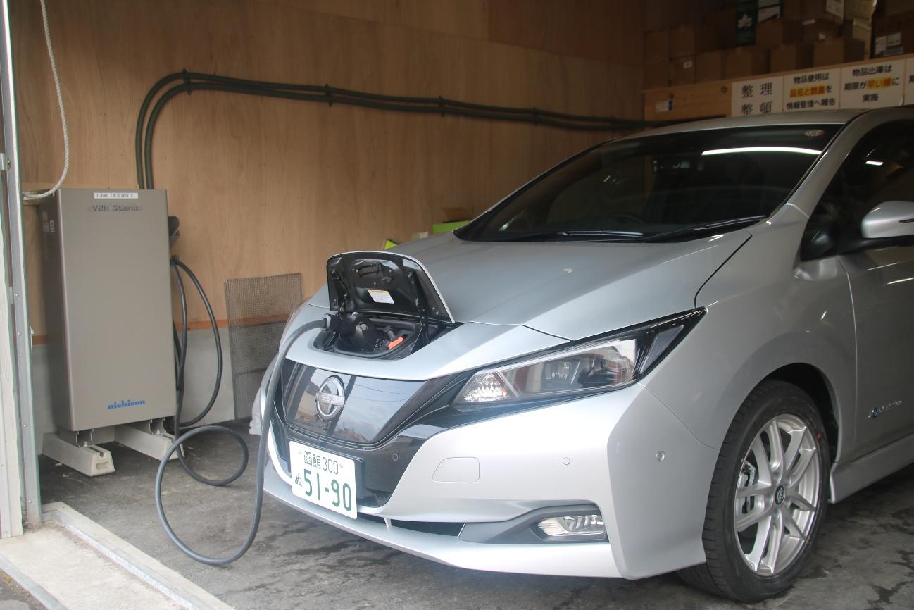 庁内で使われているEV車｜画像提供：厚沢部町